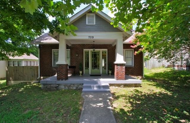 709 Shelby Ave - 709 Shelby Avenue, Nashville, TN 37206