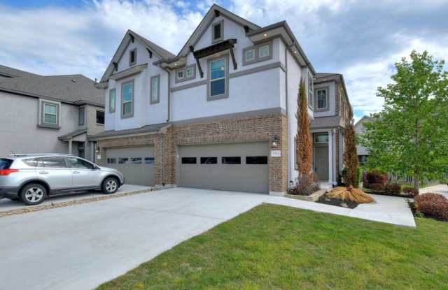 2311 Dillon Pond Ln