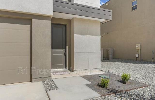 5643 Linq Place Northeast