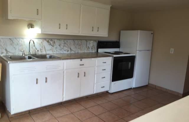 19215 98th Ave South - E