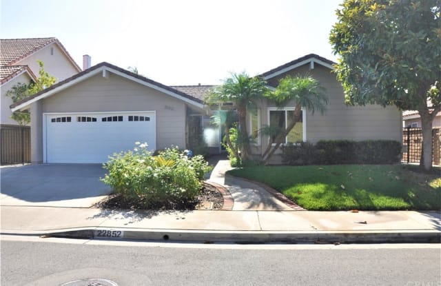 22852 Caseda - Mission Viejo, CA apartments for rent