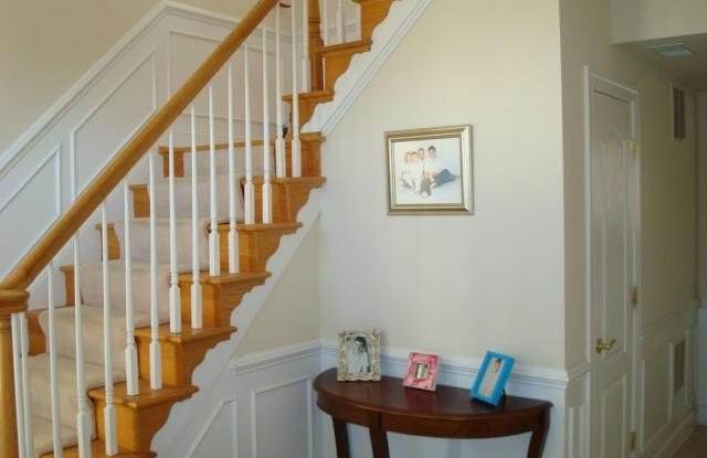 2341 BRITTANY PARC DR