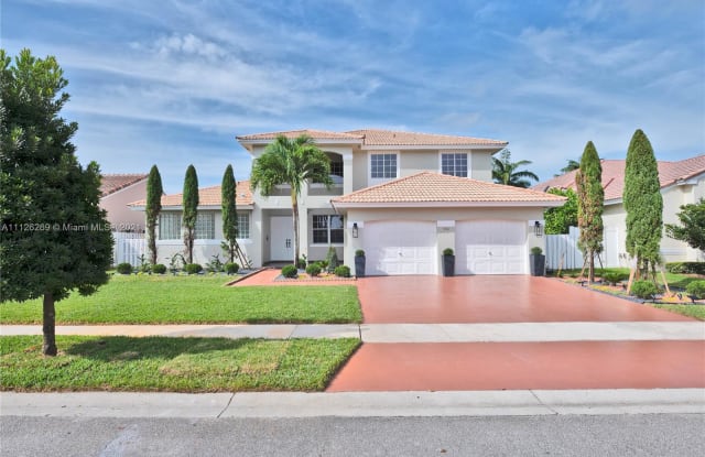 340 SW 187th Ave - 340 SW 187th Ave, Pembroke Pines, FL 33029