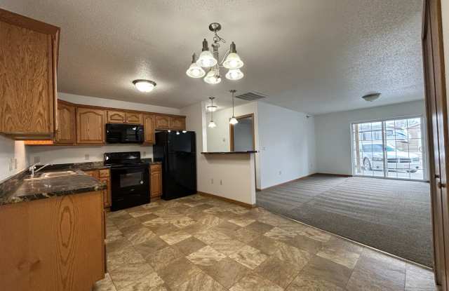 Photo of 1316 18th St W Apt 26
