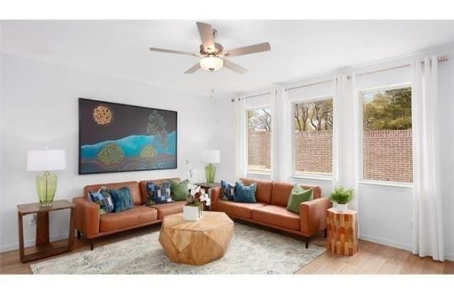 Photo of 2138 Croton Avenue