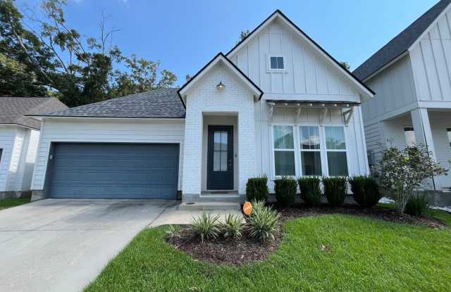 Photo of Beautiful 3 bedroom in Fieldstone Park