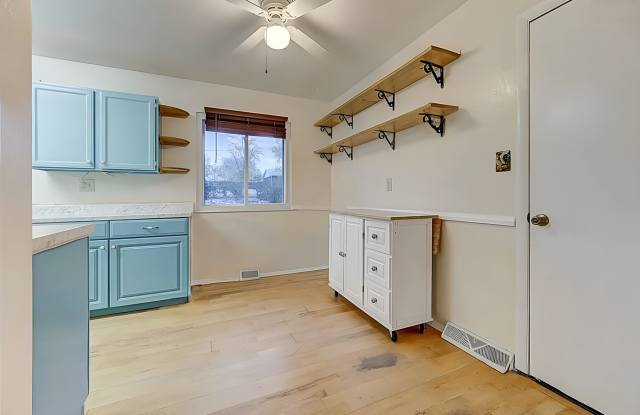 34 North Garland Avenue