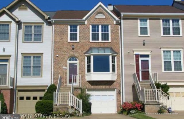 1207 BOND ST - 1207 Bond Street, Herndon, VA 20170