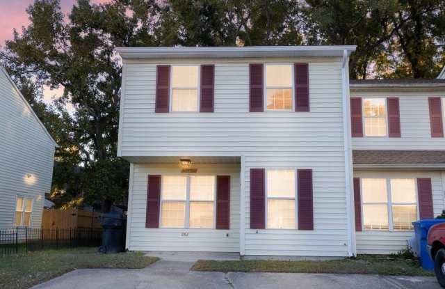 Photo of 5511 Amhurst Court