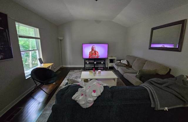 4736 Cinderella Rd ( Room 1 )