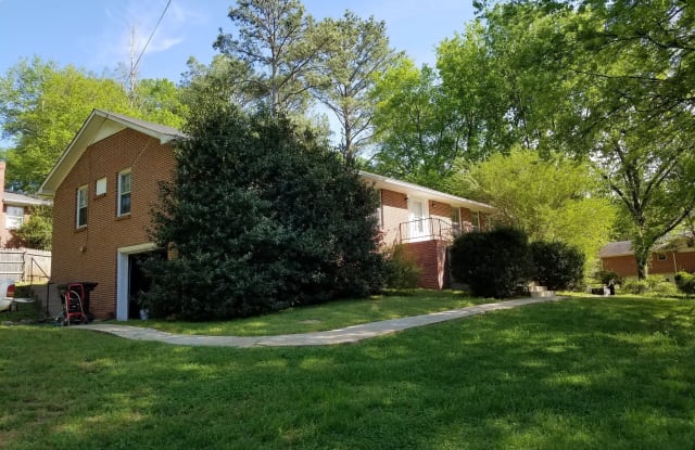 310 Shawnee Dr - 310 Shawnee Dr, Columbia, TN 38401