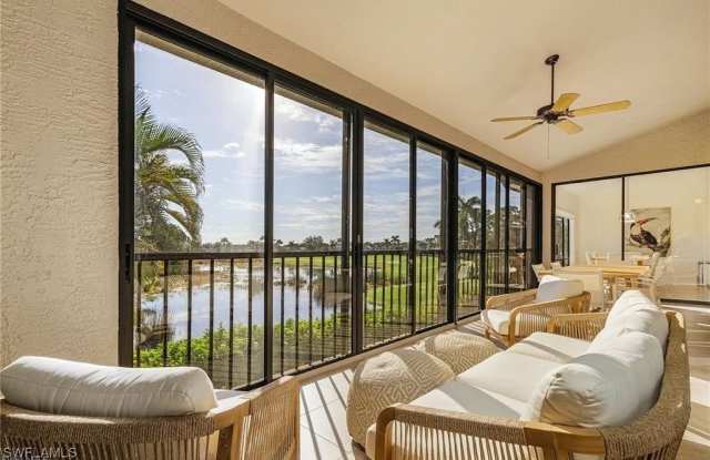 Photo of 27155 Oakwood Lake Drive unit: 201