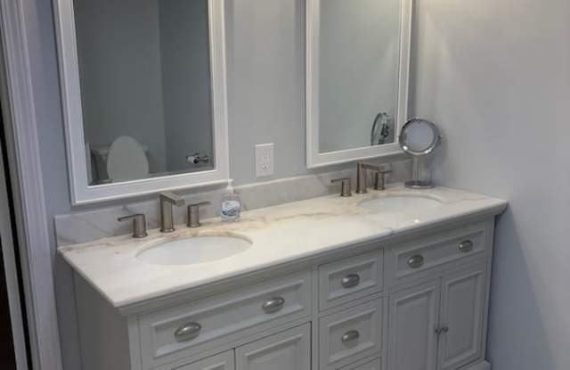 5523 East 37th Street