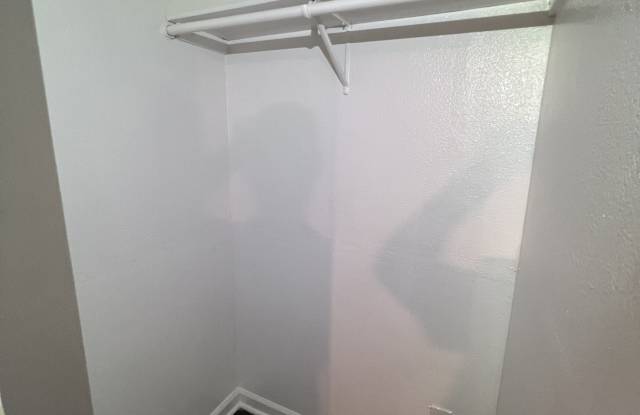 1565 Marybelle Avenue