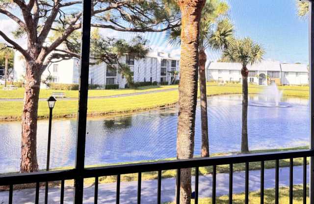 1015 Green Pine Boulevard