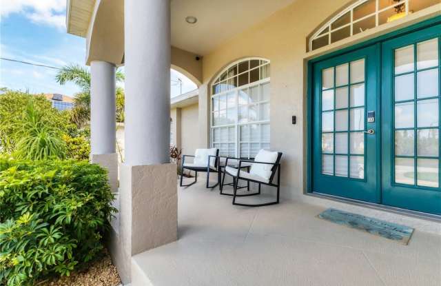 39 PINE VALLEY COURT