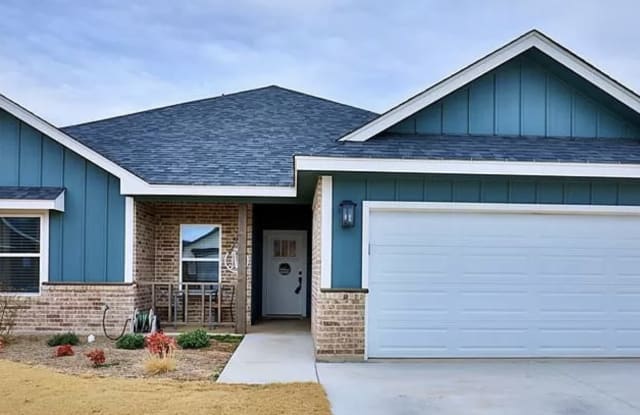 325 Sophia Lane - 325 Sophia Ln, Abilene, TX 79602