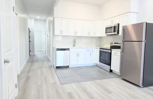 Photo of 5022 5th Avenue