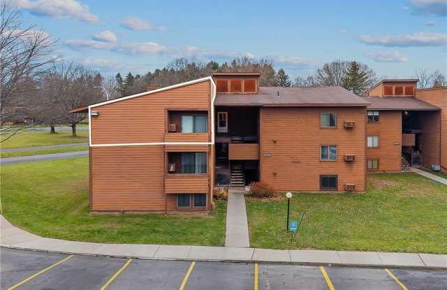 327 Village Boulevard N