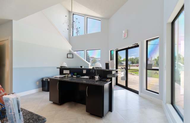 1980 Lewis Turner Boulevard