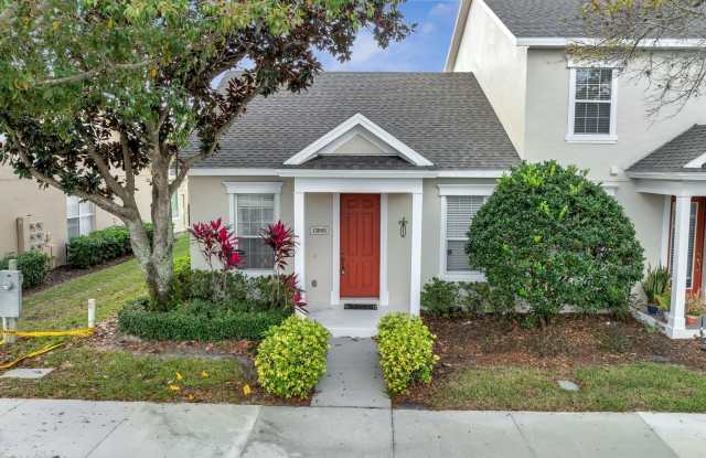 Summerport @ Horizon West 2/2 Charming Town home Available Now!