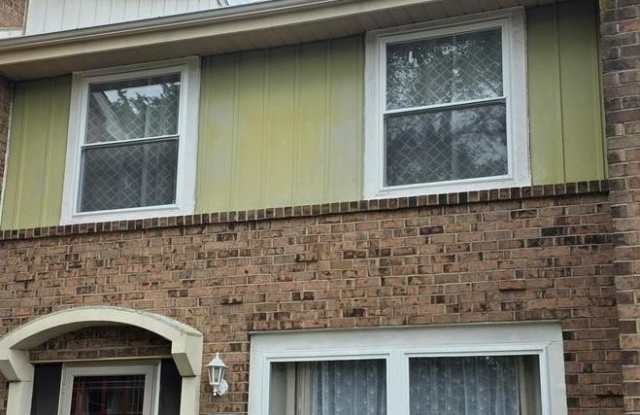 Photo of 1119 SHEFFIELD Court