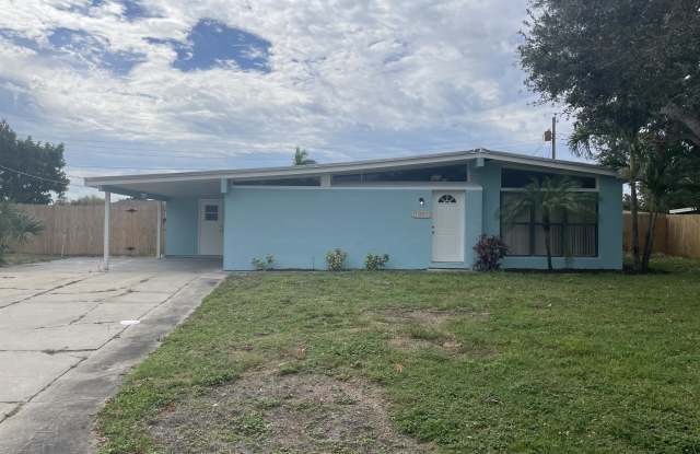 2001 Princeton Avenue - 2001 Princeton Avenue, Manatee County, FL 34207