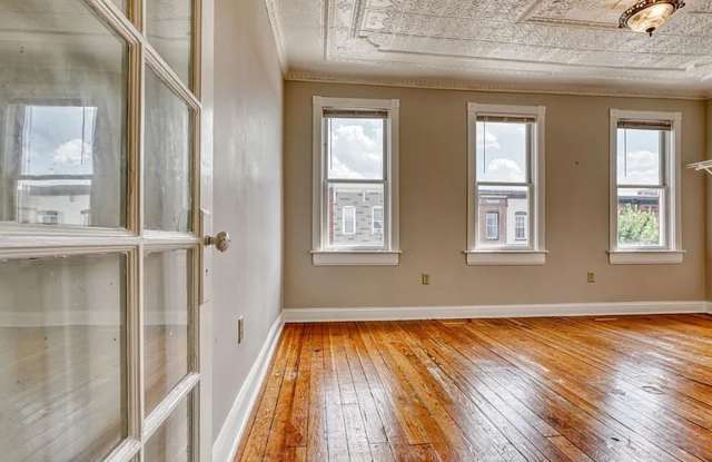 Photo of 3300 E Baltimore Street