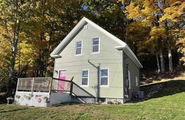 25 E Bow Street
