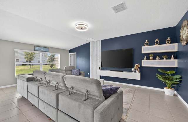 31742 Sun Kettle Loop