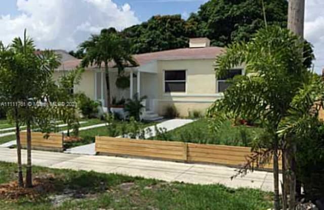 2435 SW 19th St - 2435 SW 19th St, Miami, FL 33145