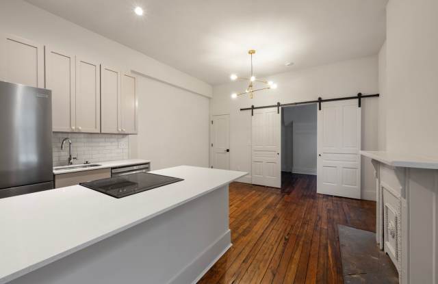 Urban Historic Flat