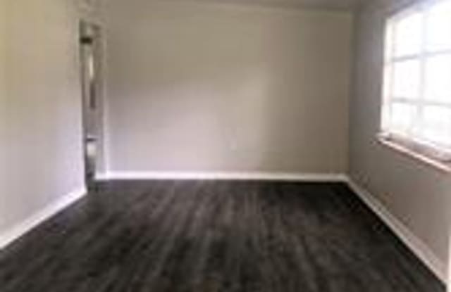 2 Bedroom / 1 Bath Lake Mary Home Available Now!