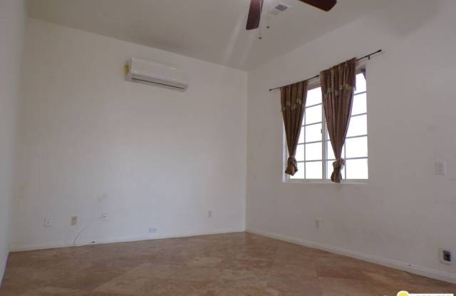 31305 Desert Moon Dr