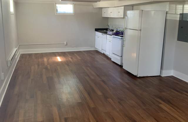 1529 15th St. (Greeley) - B