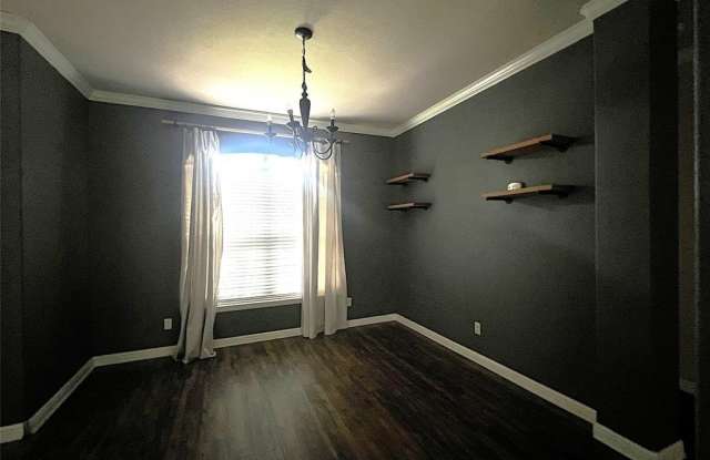 710 Wolf Creek Drive