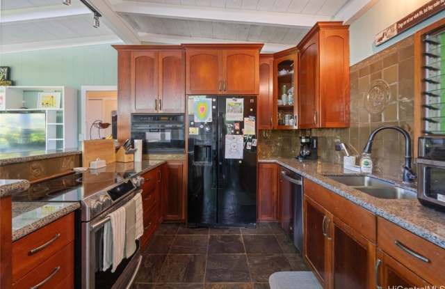 45-027 Lilipuna Place