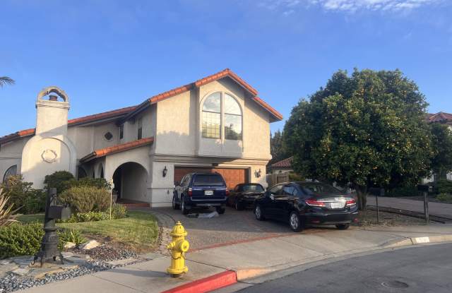 889 Casitas Ct