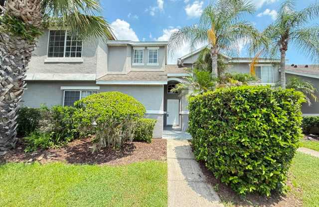 Spacious 3/2.5 Town Home in Meadow Woods! Available Now!