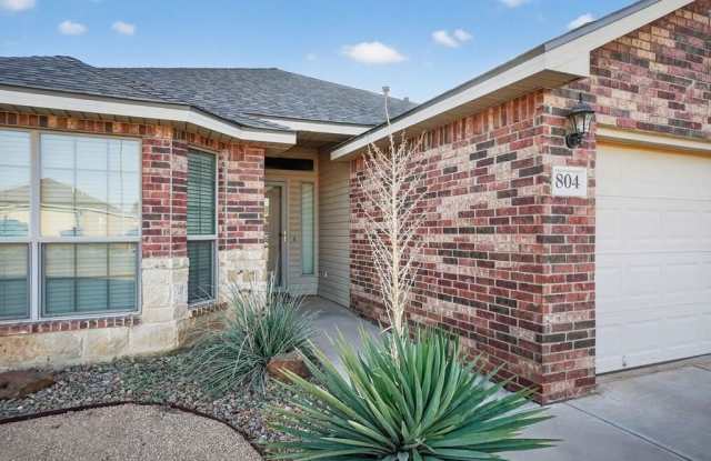 Photo of 804 Shea Lane