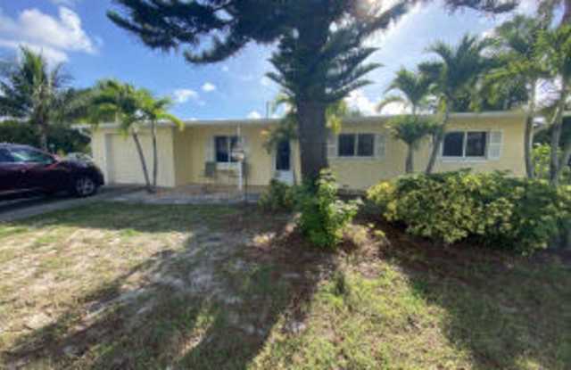 Photo of 8800 Sea Shell Lane