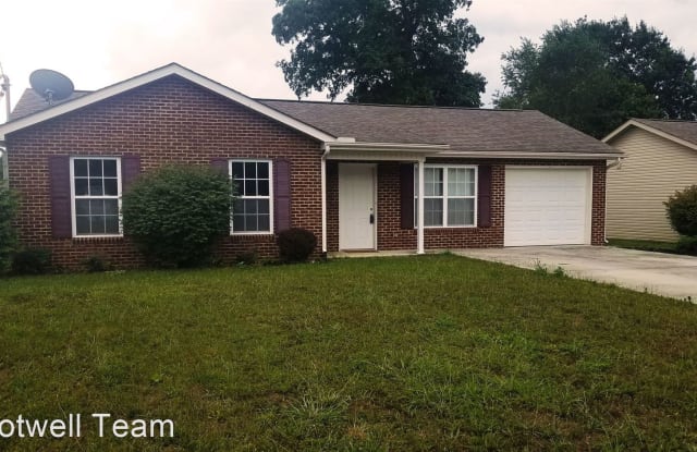 6017 Friendship Ln - 6017 Friendship Lane, Knoxville, TN 37912