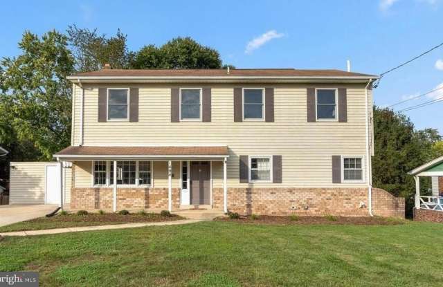 1404 MORNINGSIDE Drive