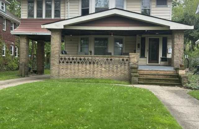 2634 Colchester Road - 2