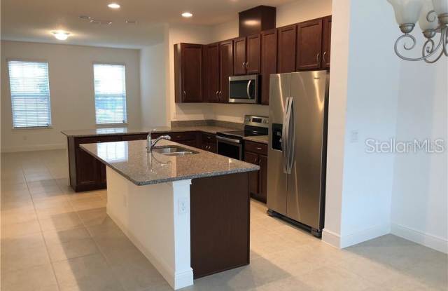 6314 Hamlin Reserve Boulevard