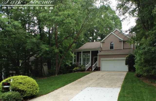 4015 Brownes Ferry Rd - 4015 Browne's Ferry Road, Charlotte, NC 28269