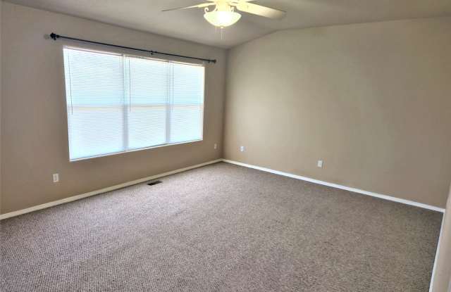 Cute Home For Rent on Ridgebury Pl.