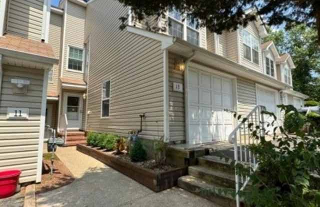 13 Depalma Ct