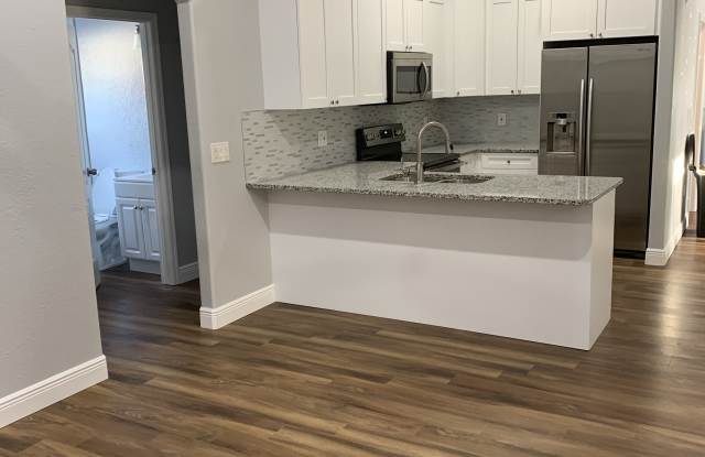 2505 West Aileen Street