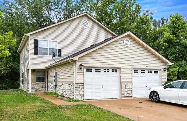 842 Woodside Creek